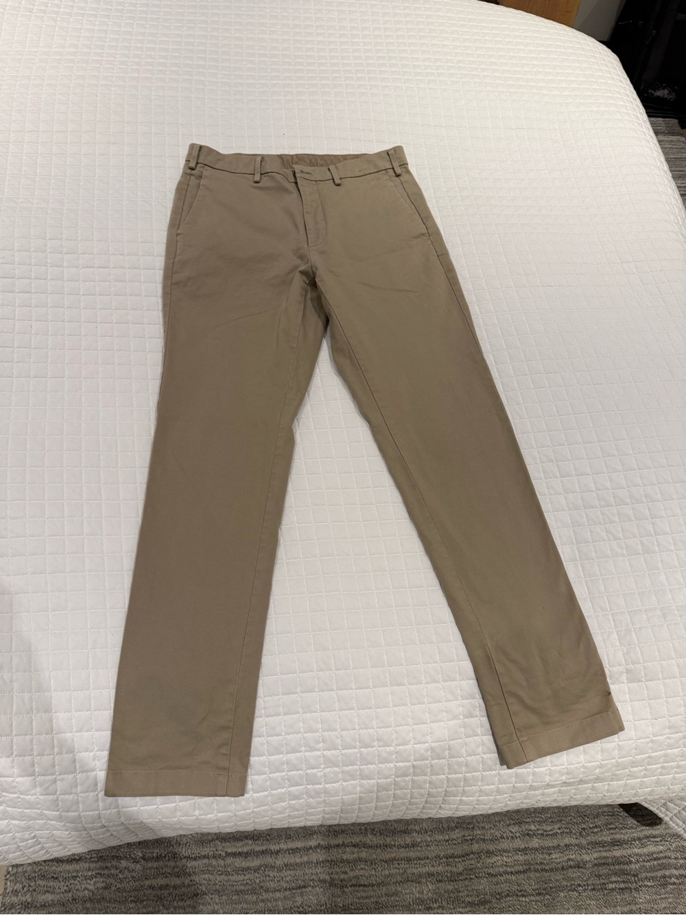 Uniqlo Men's Chino Pants - Khaki Tan